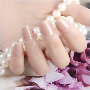Pearly-luster nail polish